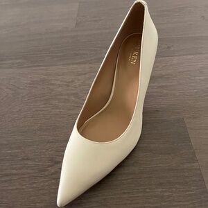 Lauren Ralph Beige